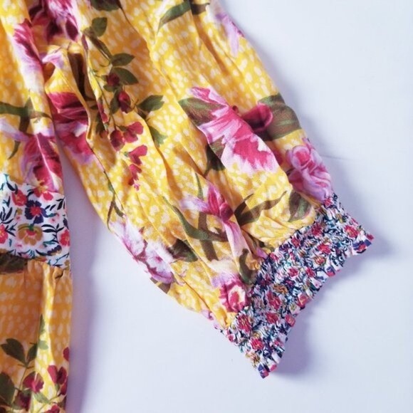 Suzanne Betro Yellow Floral Print Boho Top Size‎ Medium - Picture 4 of 10